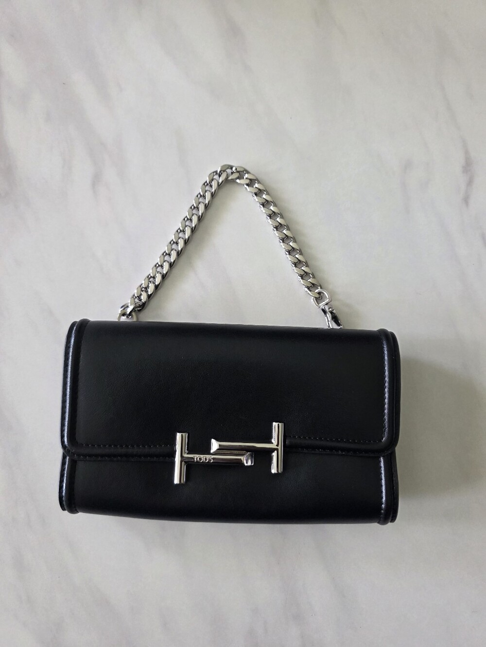 Tod’s Double T Mini Black Leather Chain Shoulder Bag Silver Hardware 5x7